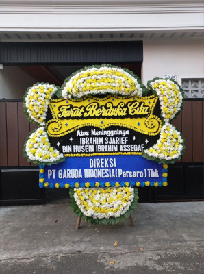 Papan Bunga Duka di Tambangan Hulu